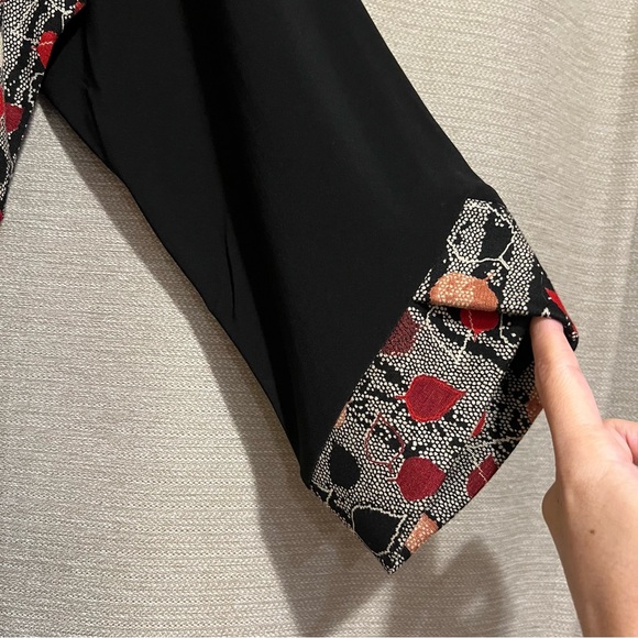 Lior Paris Abstract Art to Wear Top Blouse Colorblock - Picture 2 of 12